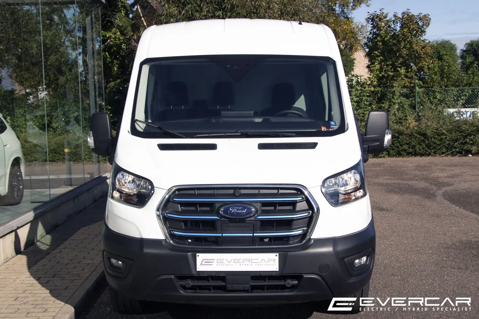 Ford E-Transit 75 kWh CONFORT 350M L2H2 3.5T ***FULL OPTIONS*** Blanco - 2