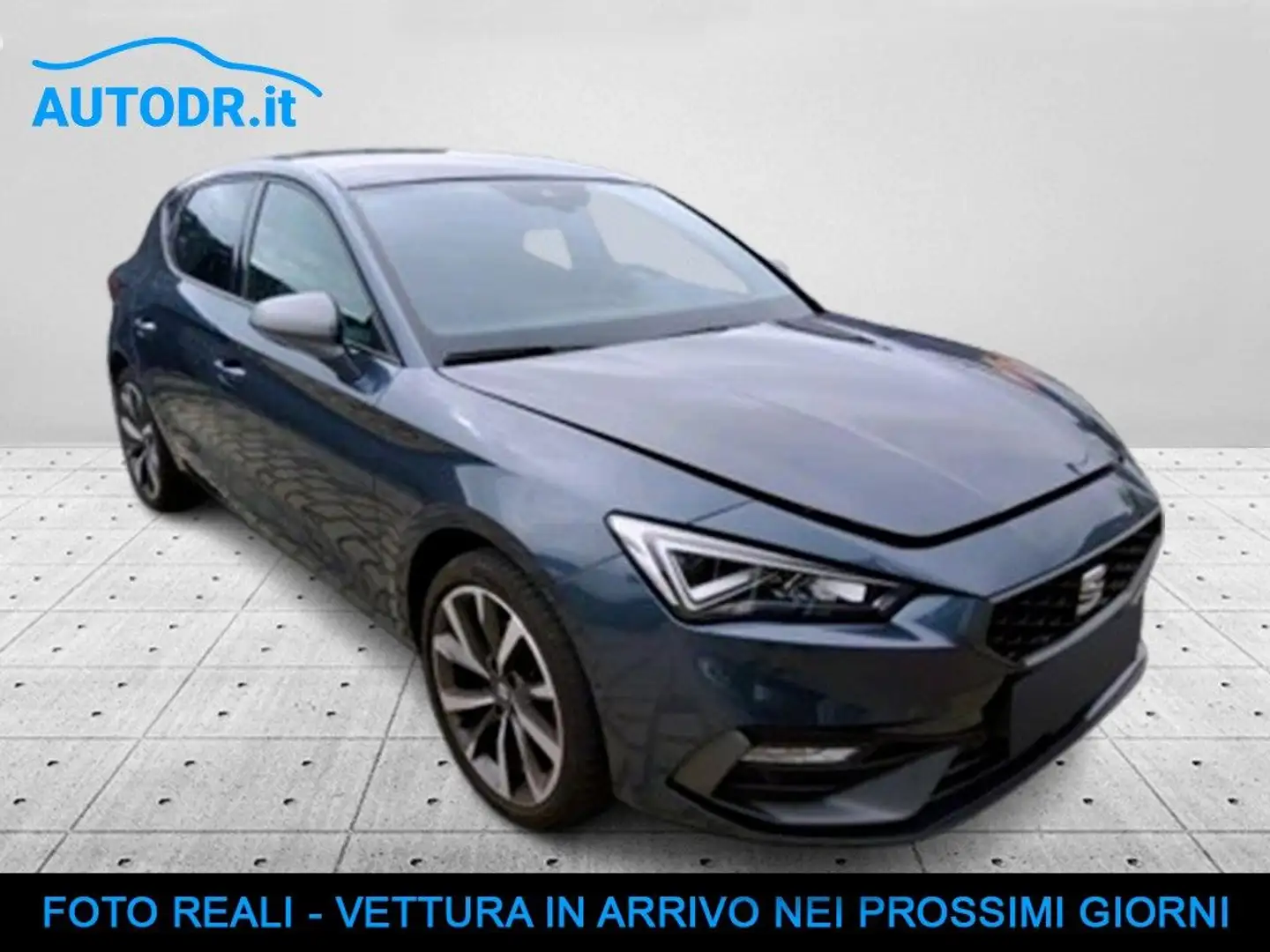SEAT Leon FR 1.5 TGI LED, Sedili risc., Virtual, Tettino Grigio - 2