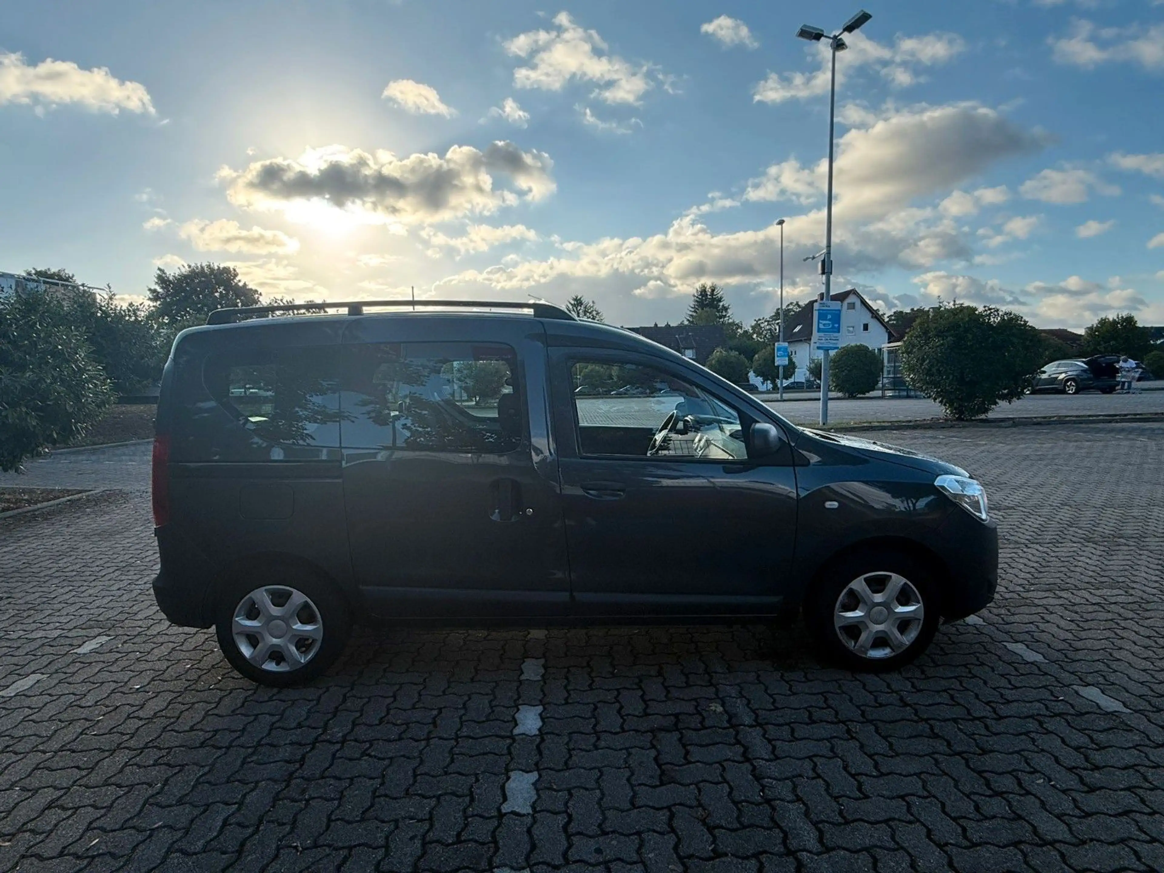 Dacia Dokker Ambiance/1.Hand/Klima — photo 4
