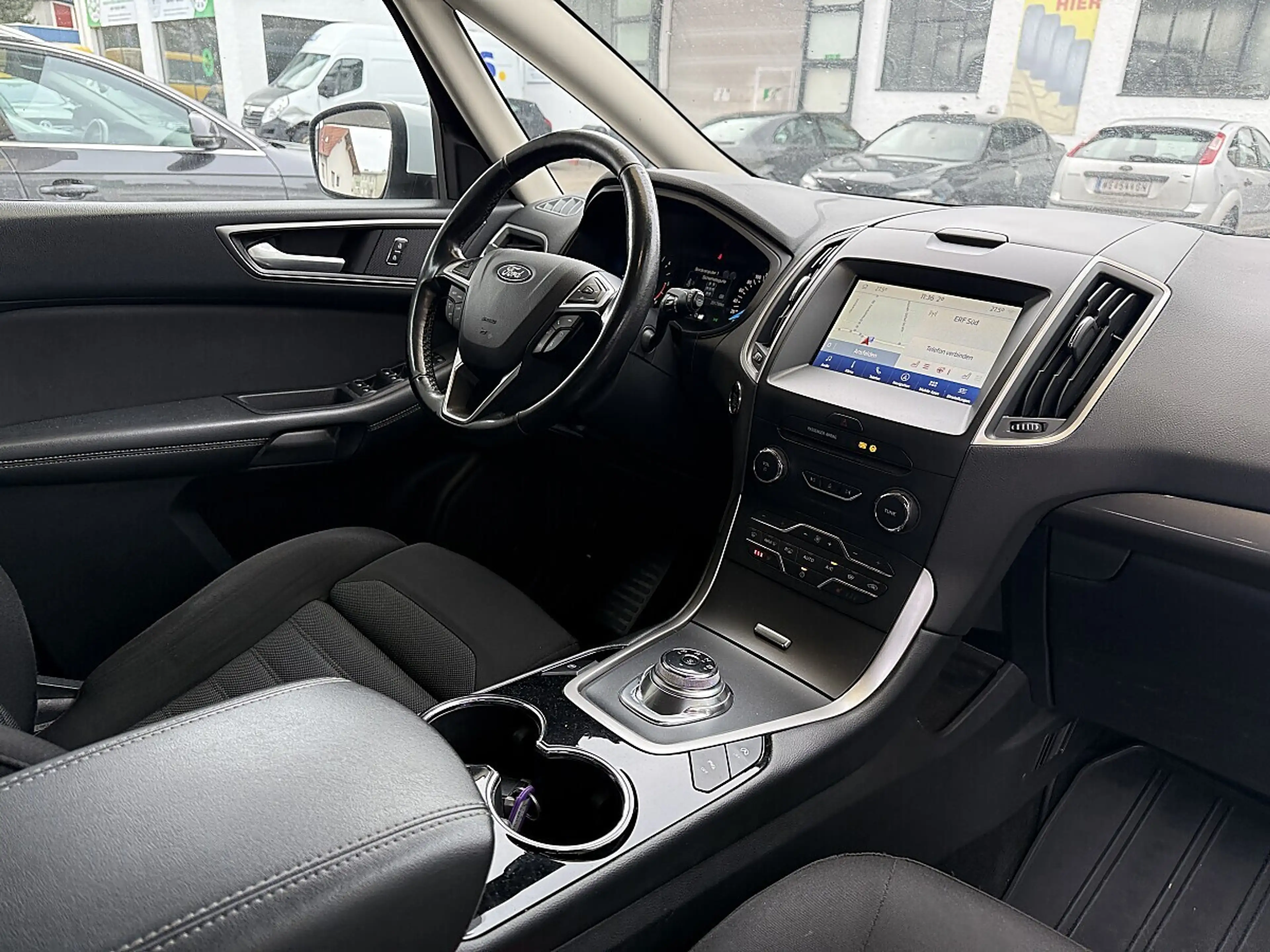 Ford S-Max S-MAX Trend 2.0 EcoBlue SCR Aut. — photo 13