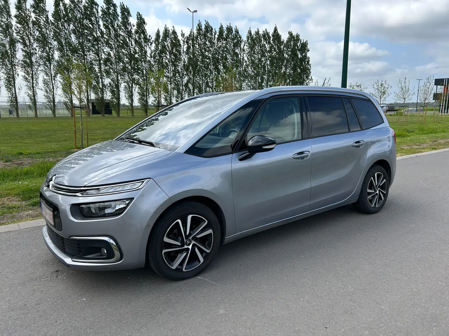 Citroen Grand C4 SpaceTourer Grand C4 Spacetourer BlueHDi 130 Stop Srebrny - 1