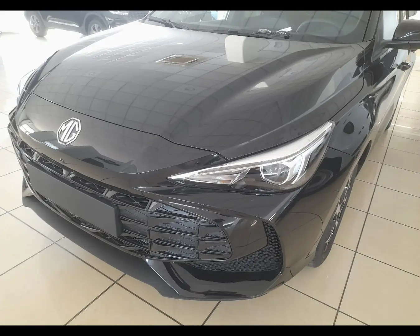 MG MG3 HYBRID + LUX Bianco - 2