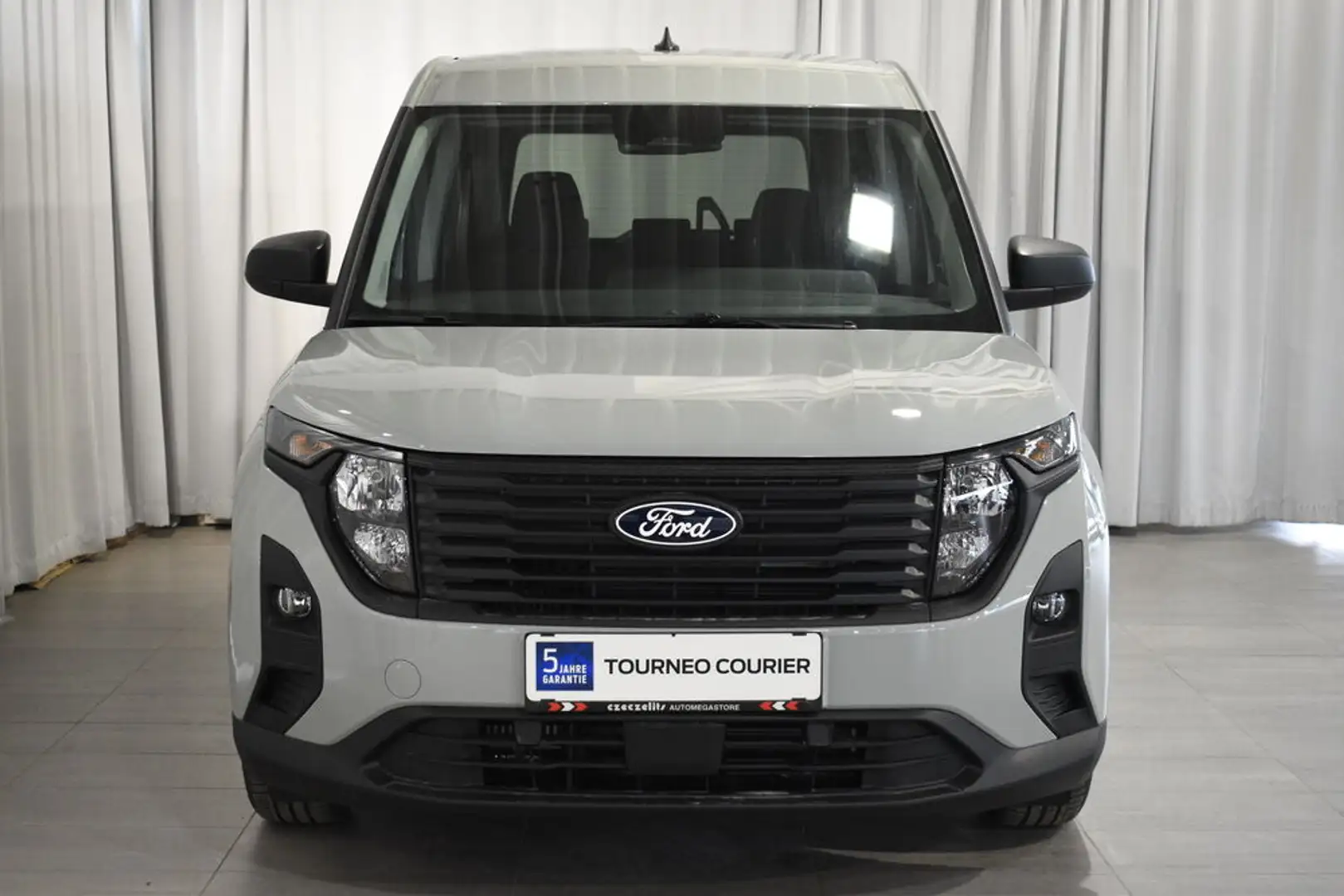 Ford Tourneo Courier Trend Gris - 2