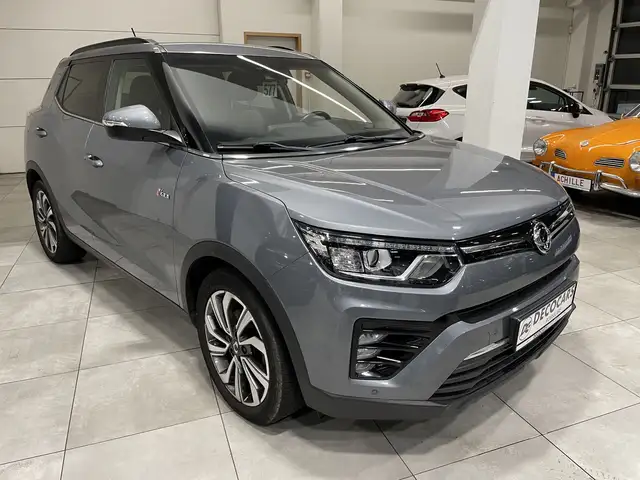 SsangYong Tivoli Nieuwstaat / DAB / Navigatie