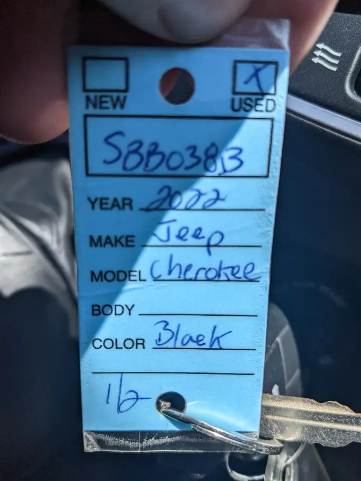 Jeep Cherokee снимка Jeep Cherokee