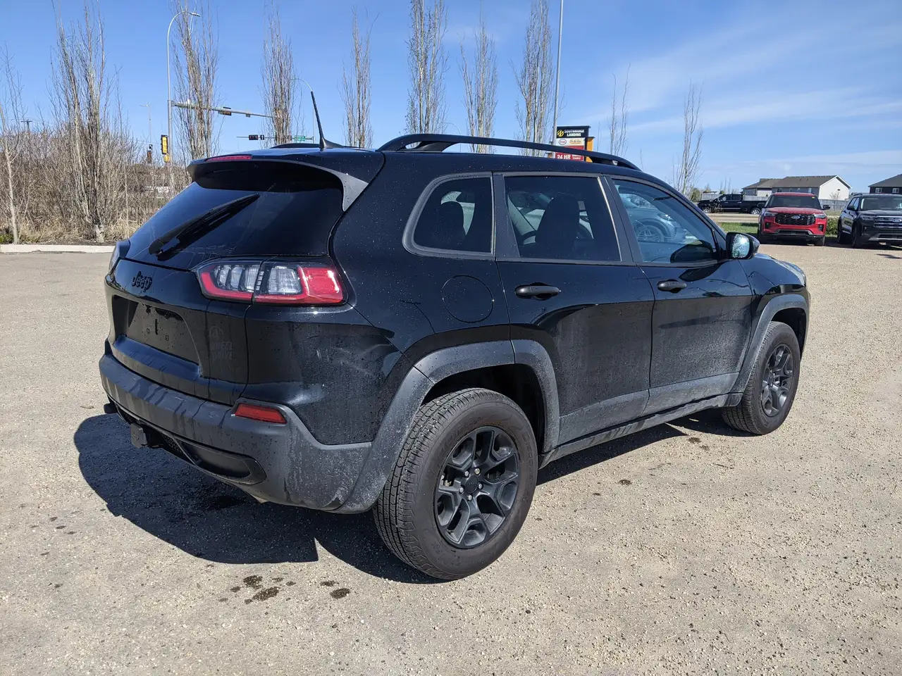 Jeep Cherokee снимка Jeep Cherokee