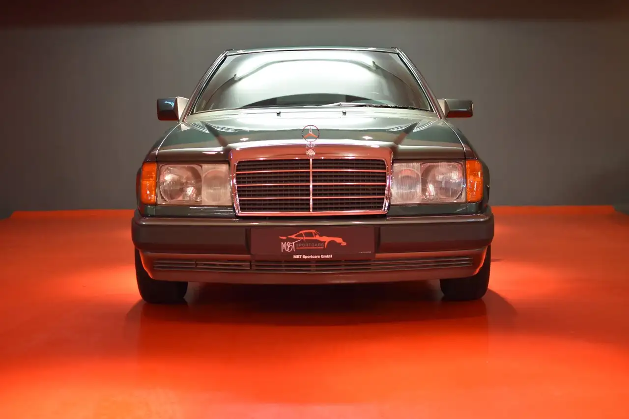 Mercedes-Benz CE 220