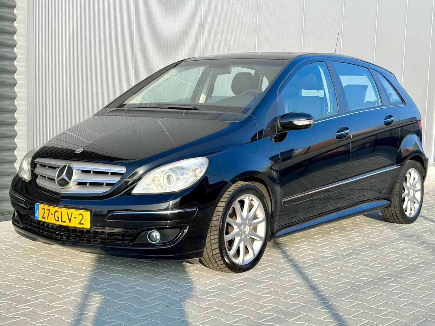 Mercedes-Benz B 200 Turbo | Leer | Pano | Xenon | Climate controle ! Zwart - 1