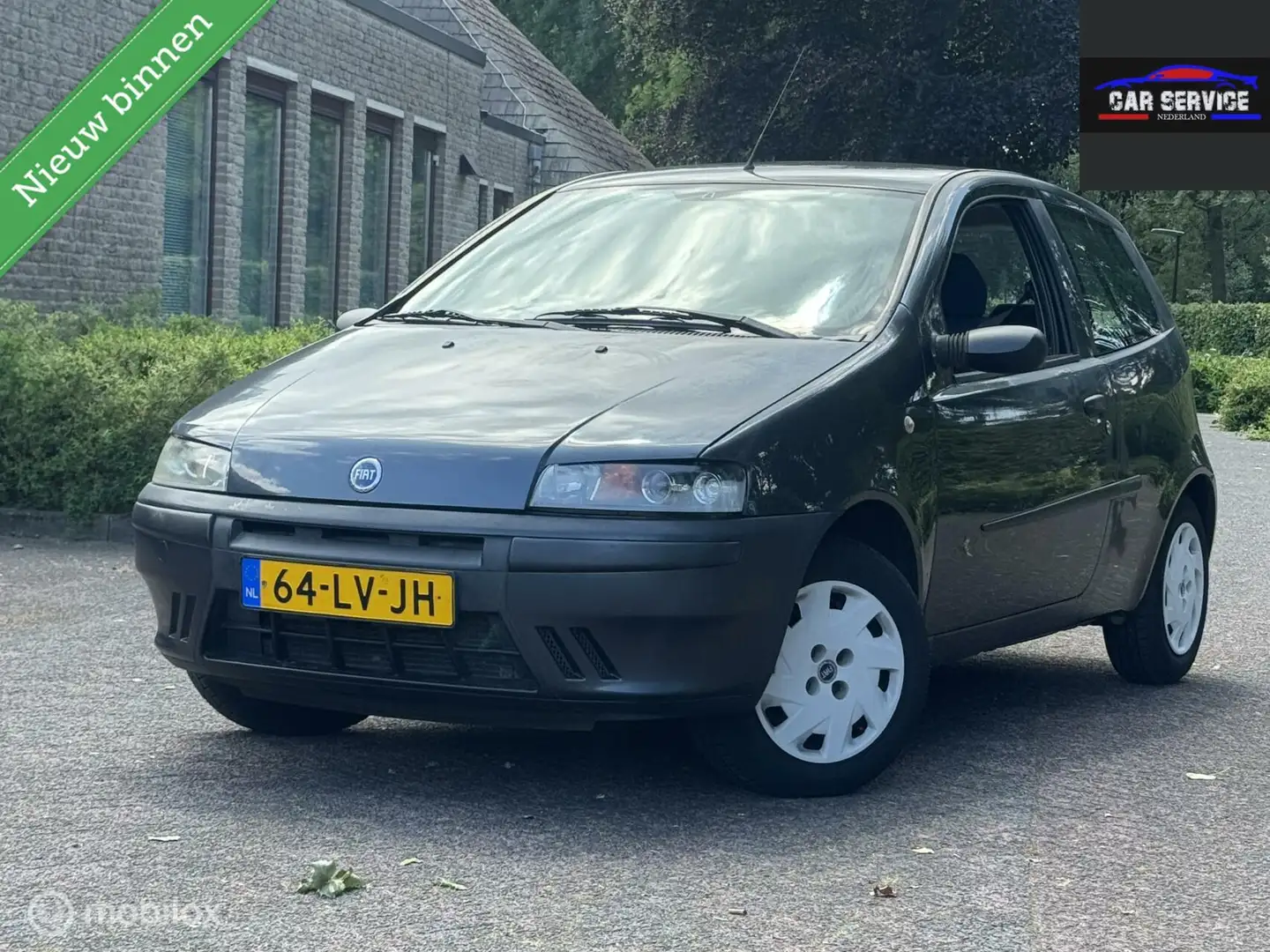 Fiat Punto 1.2-16V Dynamic NAP 67DKM INRUIL KOOPJE Gris - 1