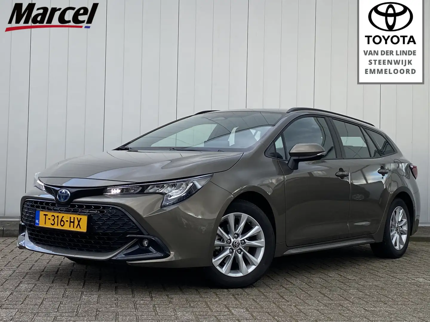 Toyota Corolla Touring Sports 1.8 Hybrid Active NL Auto Nieuwe Mo Grün - 1