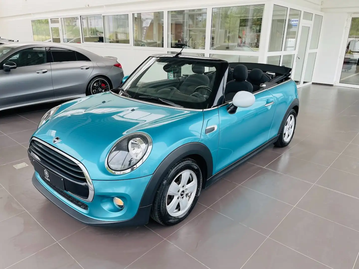 MINI Cooper Cabrio 1.5i A *** GARANTIE + GPS + AIRCO  *** Bleu - 2