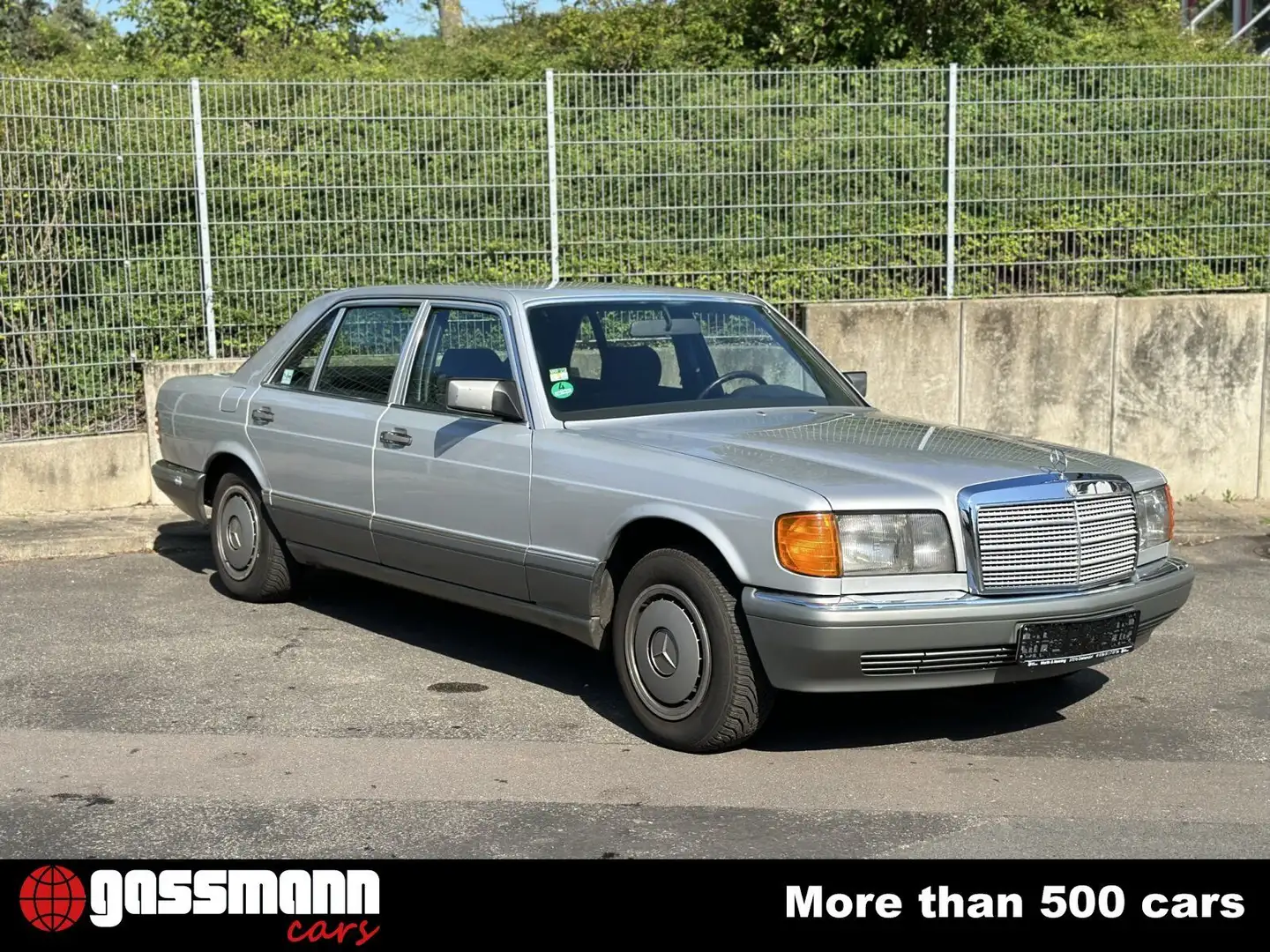 Mercedes-Benz 300 SEL Argent - 2