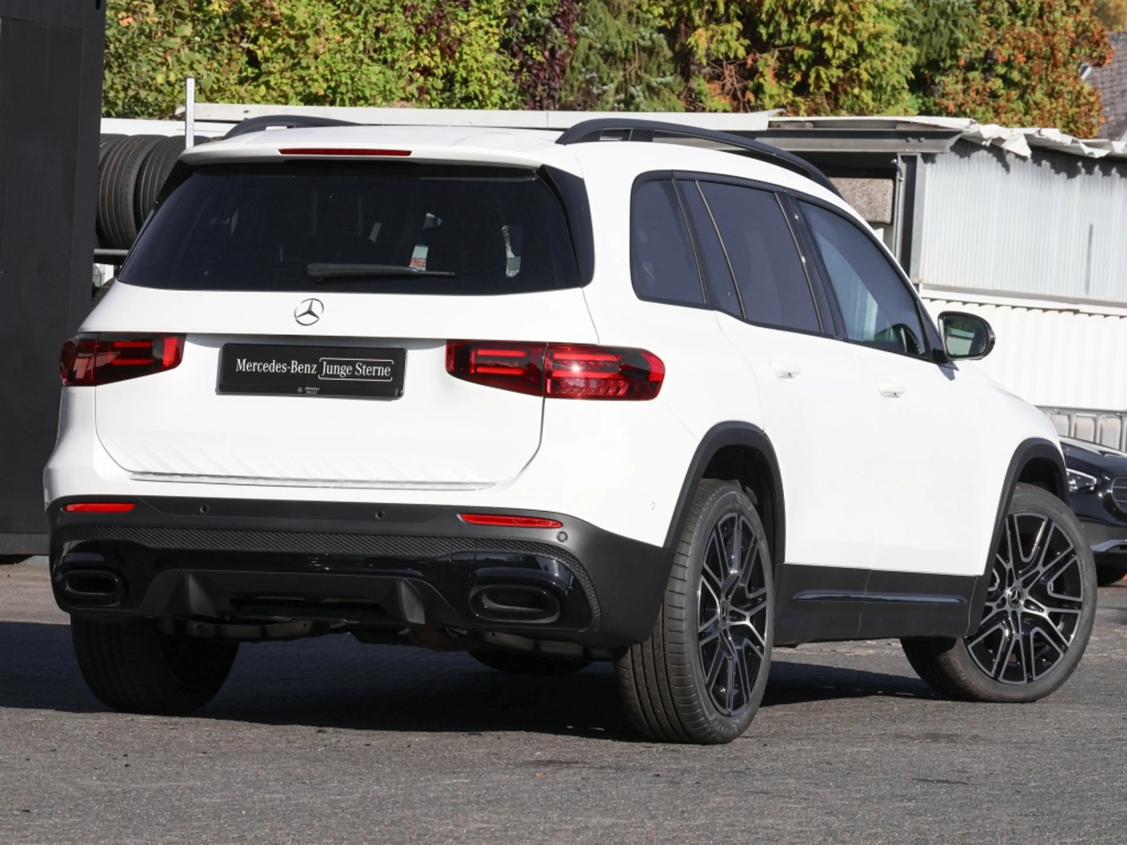 Mercedes-Benz GLB 250 4M AMG-Sport/Pano/AHK/360/7Sitze/MBeam — photo 3