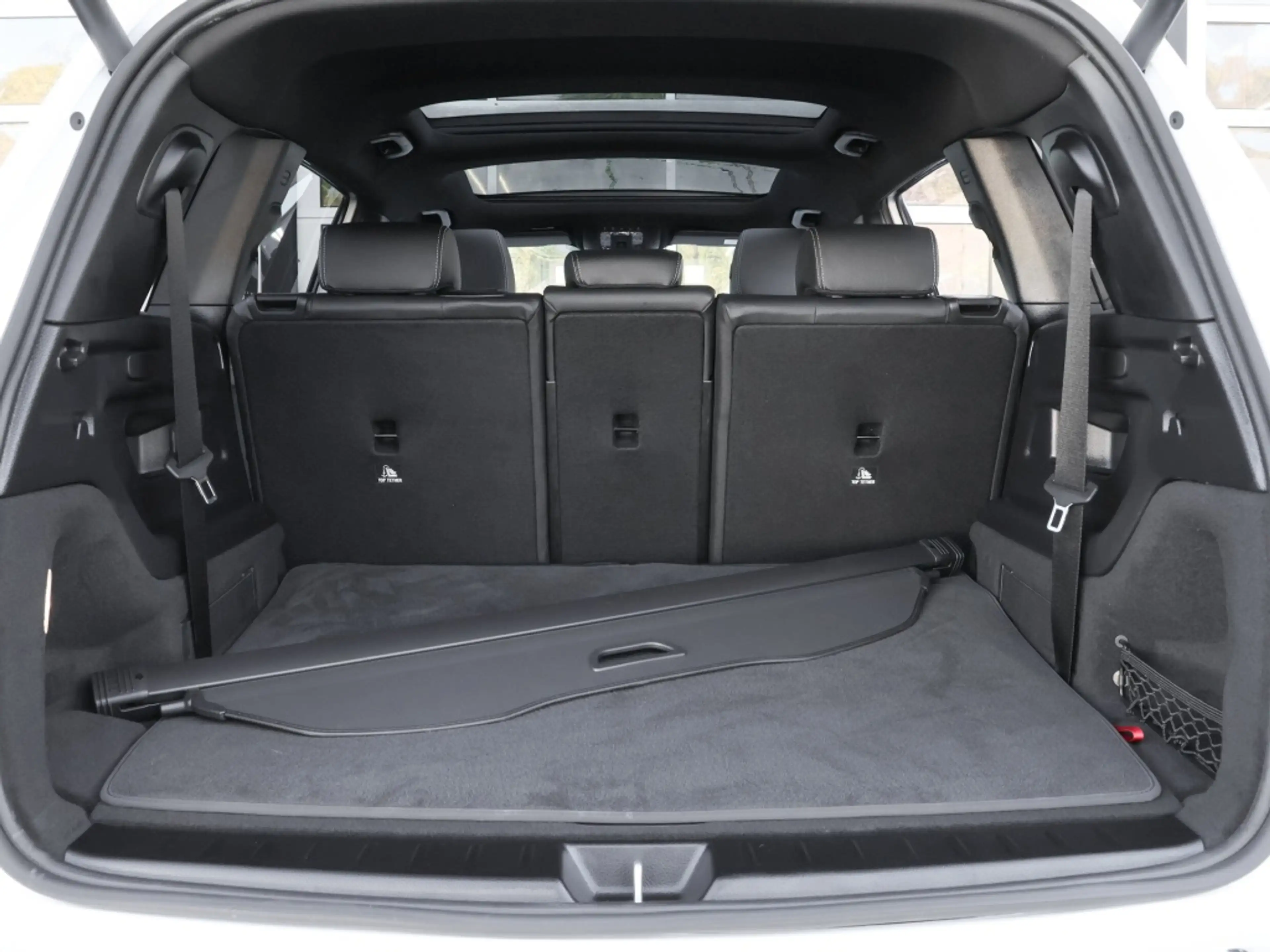 Mercedes-Benz GLB 250 4M AMG-Sport/Pano/AHK/360/7Sitze/MBeam — photo 11