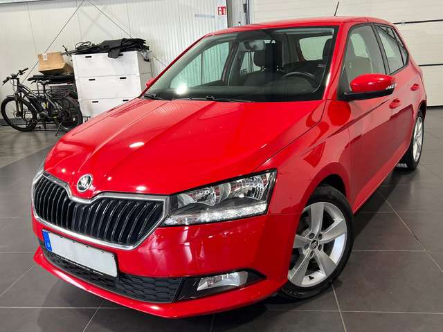 Imagine Skoda Fabia 1.0 **5-Türig*Klima*PDC*SHZ*Bluetooth**
