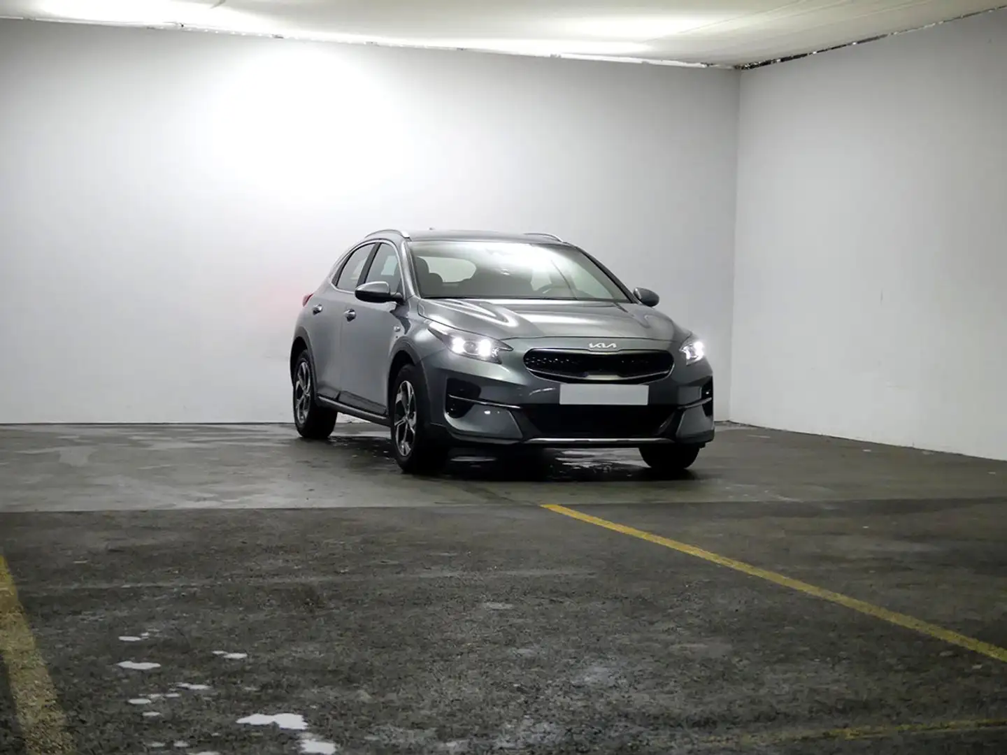 Kia XCeed 1.0 T-GDi Drive Gris - 2