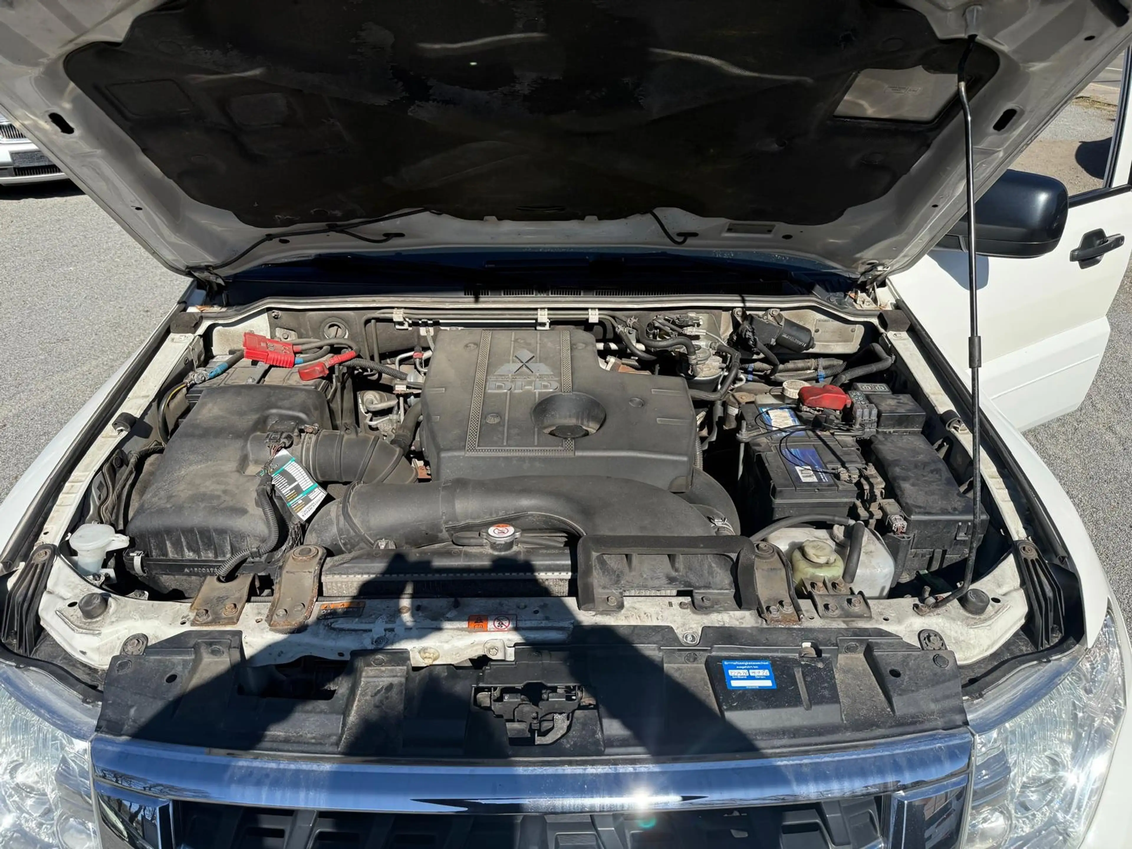 Mitsubishi Pajero 3.2 DI-D Basis (5-trg.) — photo 7