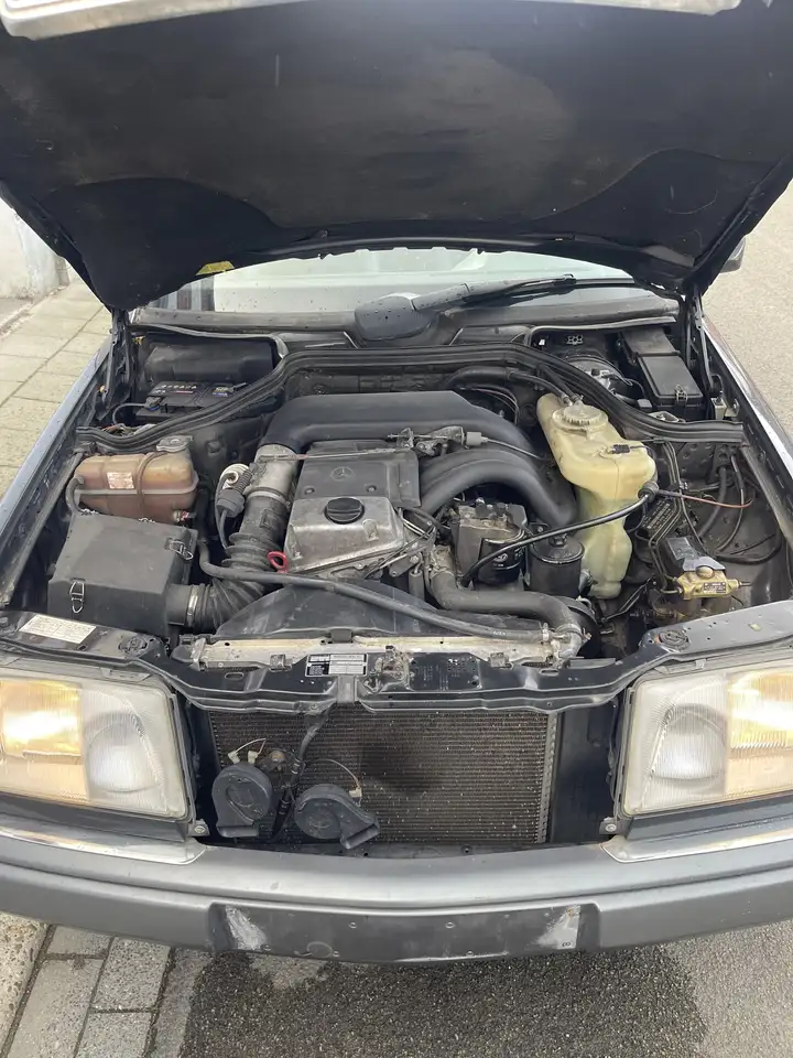 Mercedes-Benz E 250 W124, foto 5