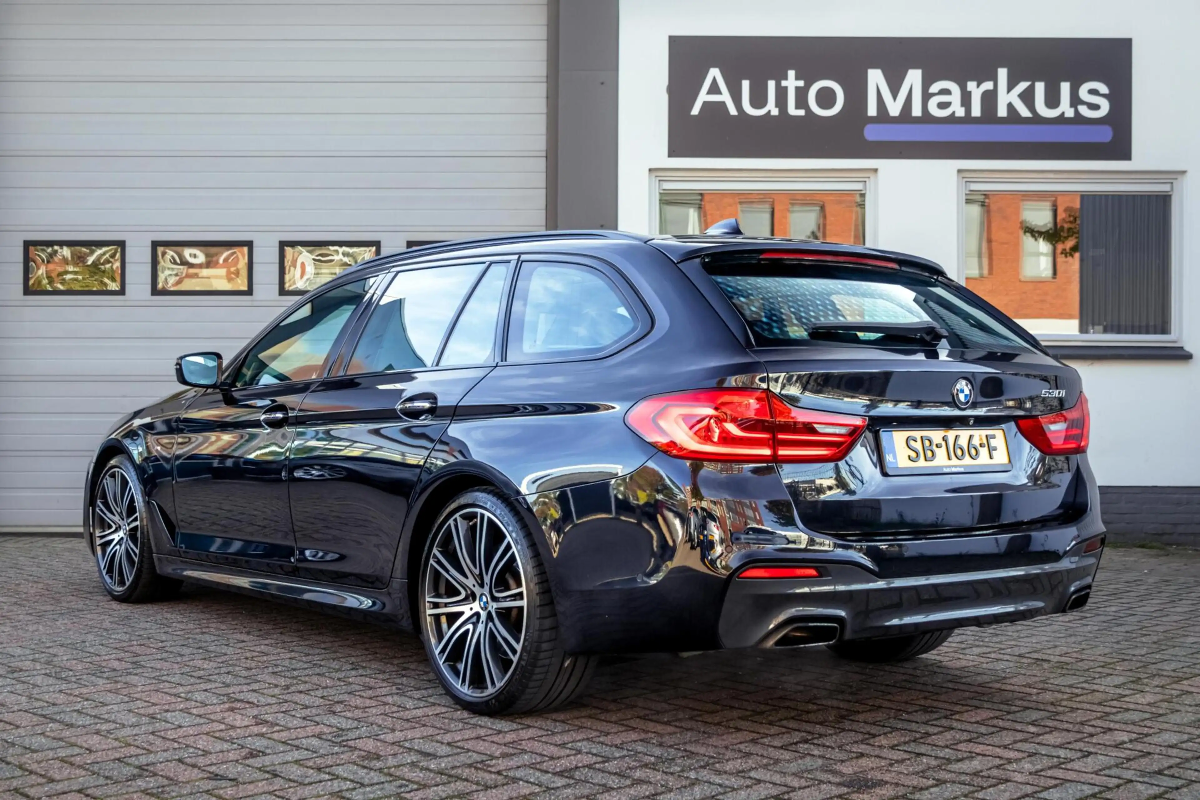BMW 530 5-serie Touring 530i M-Sport|Pano|HUD|H&K|Nappa|Tr — photo 2