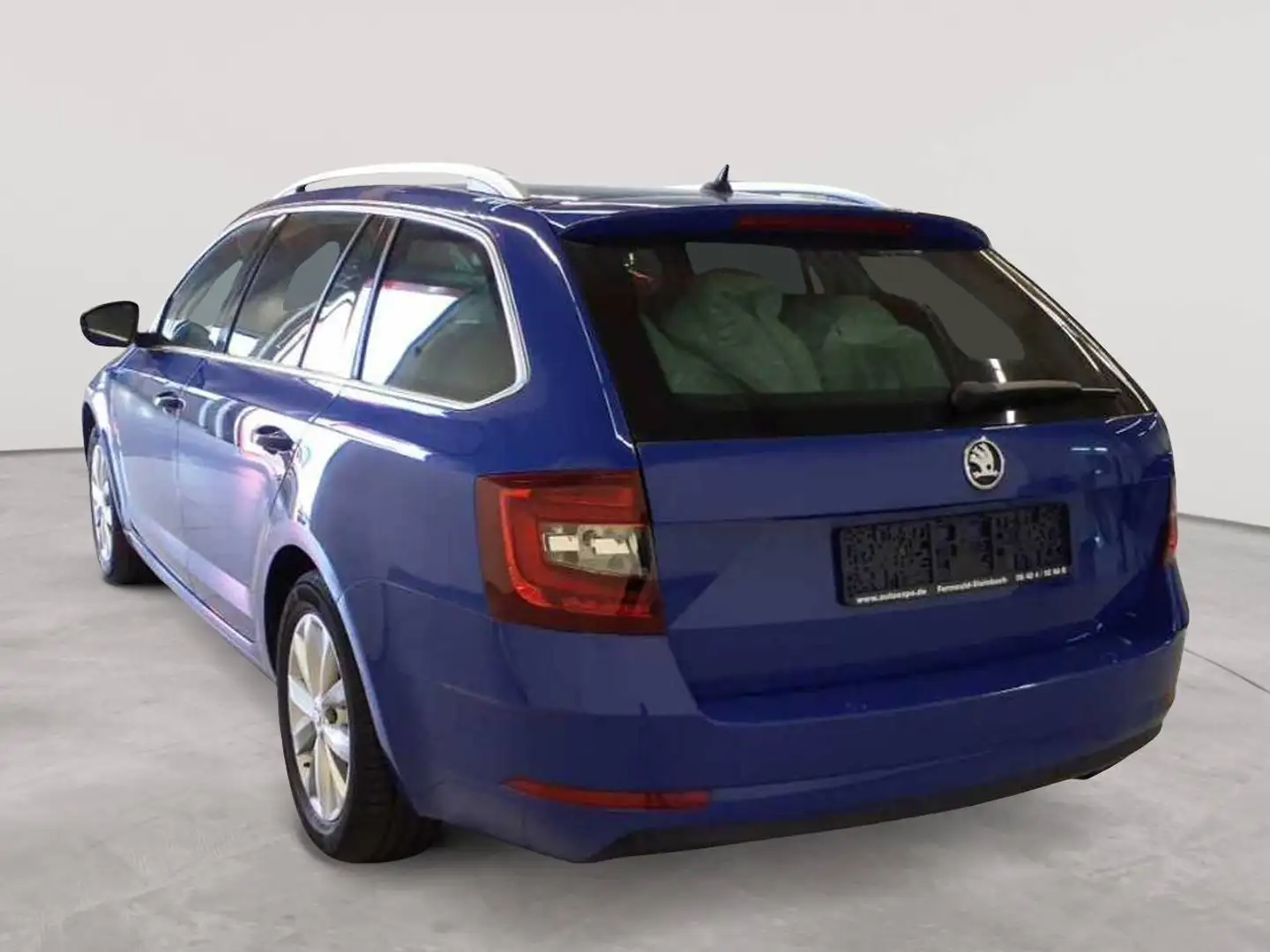 Skoda Octavia Combi 2.0 TDI DSG Style LED NAV Blau - 2