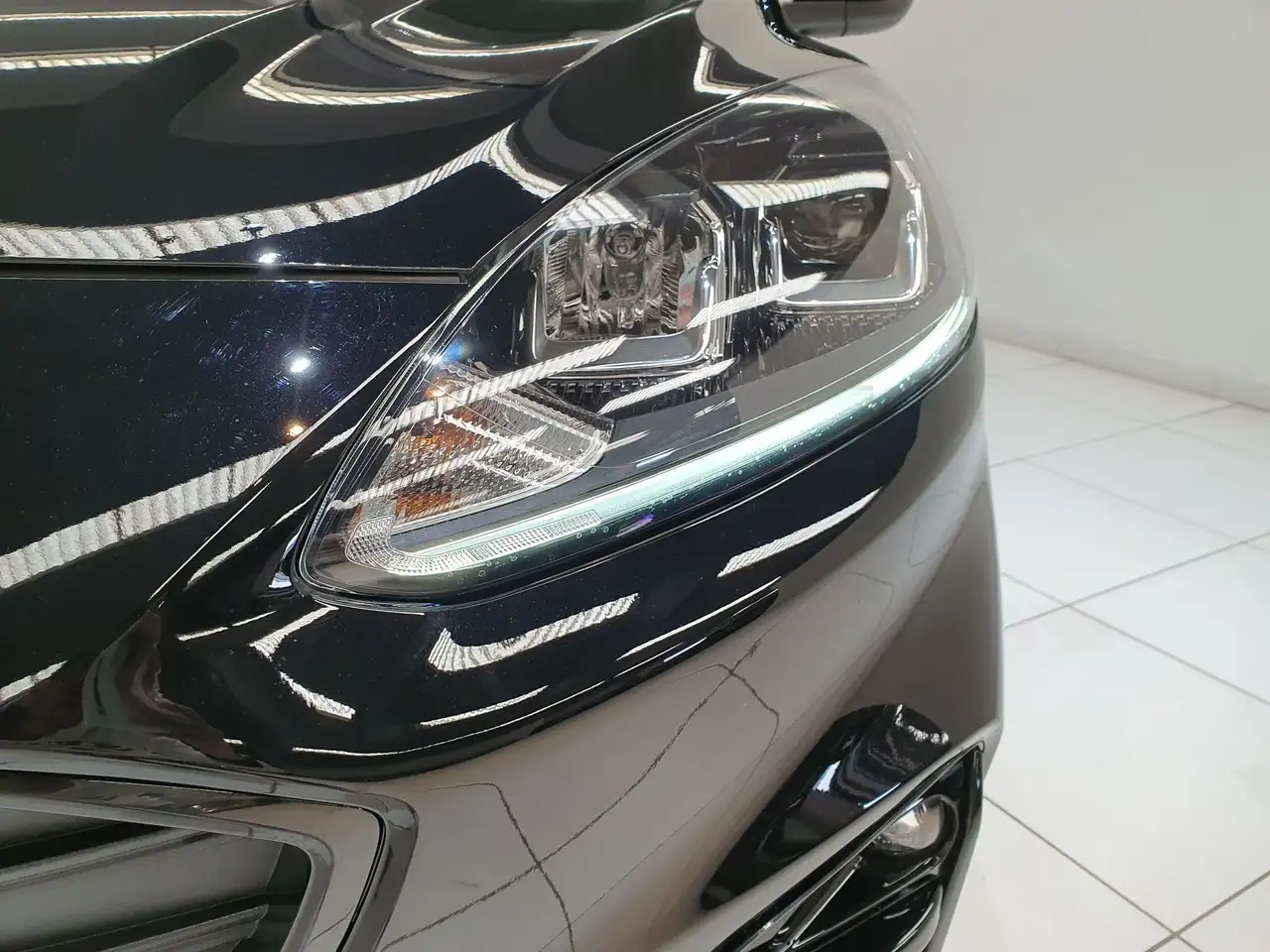 Ford Kuga 1.5 EcoBoost 150 CV S&S 2WD ST-Line, миниатюра 10