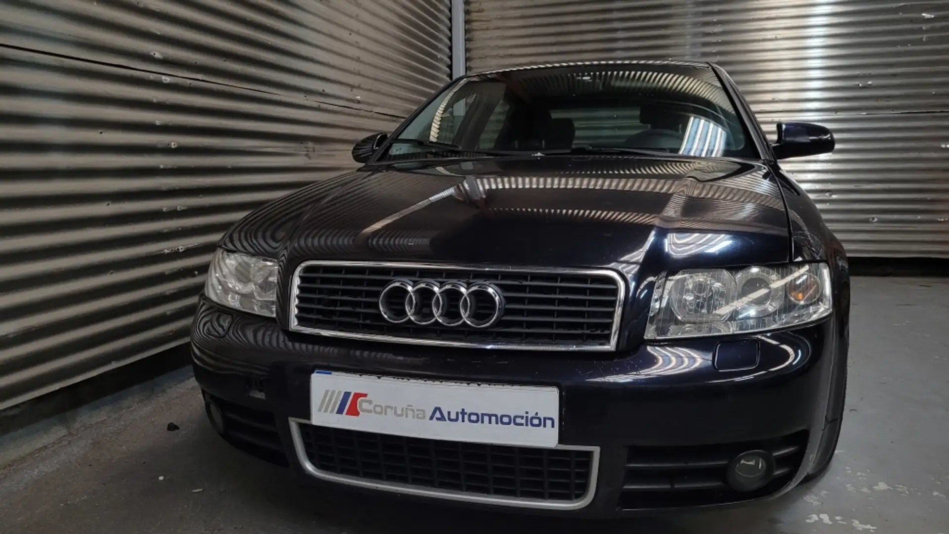 Audi A4 1.9TDI Blu/Azzurro - 1