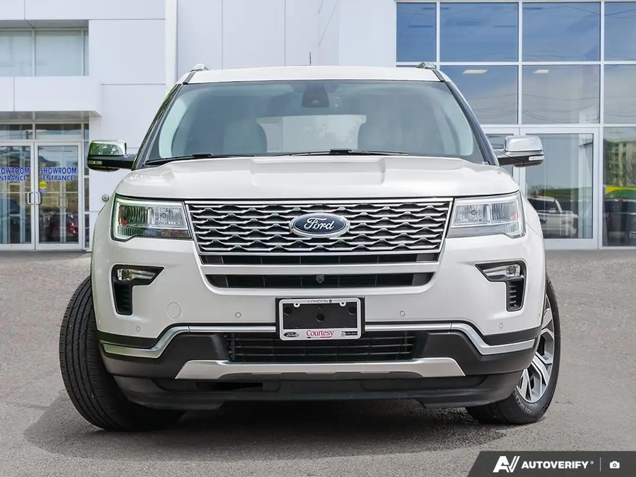 Ford Explorer photo Ford Explorer