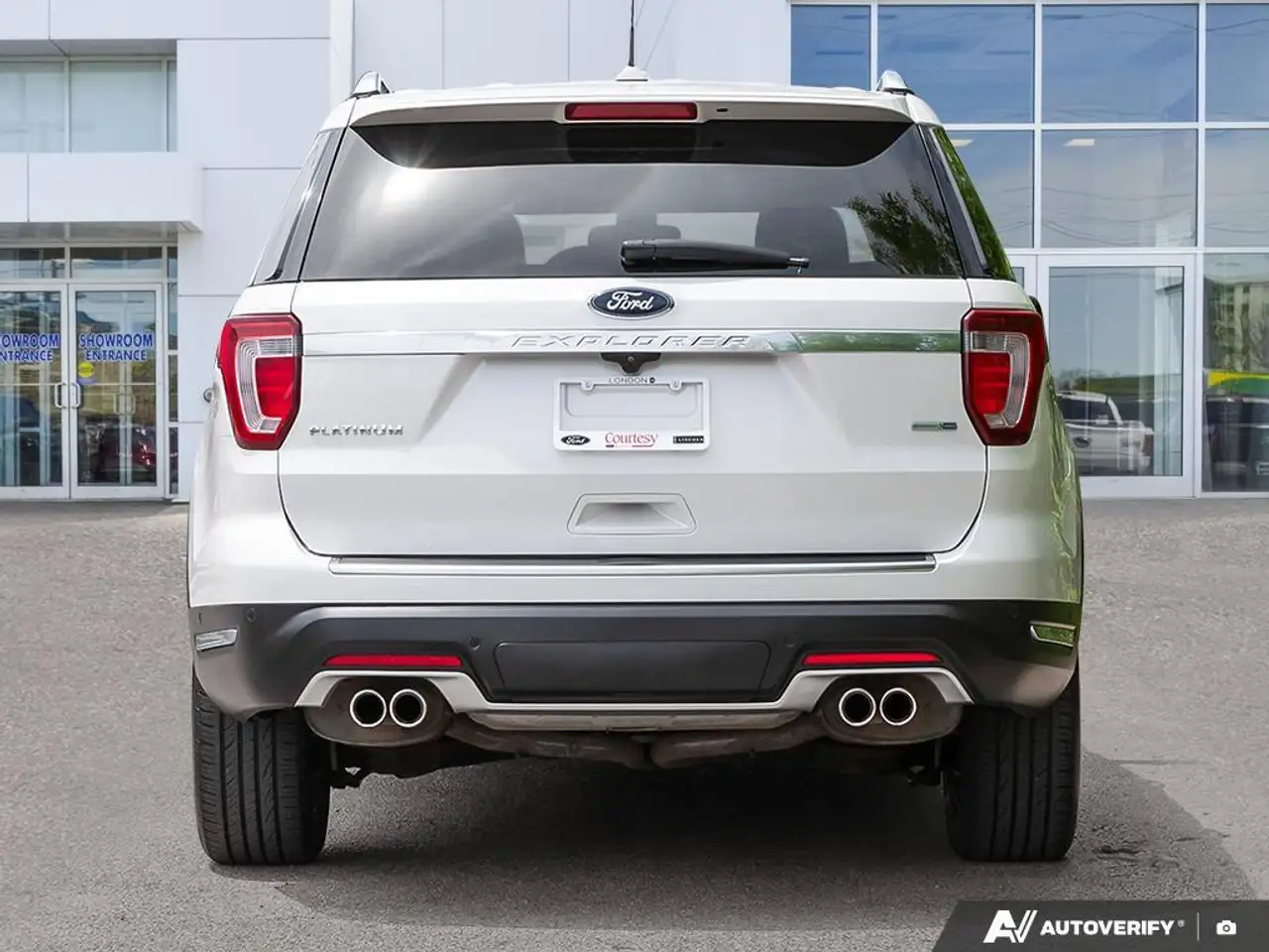 Ford Explorer photo Ford Explorer