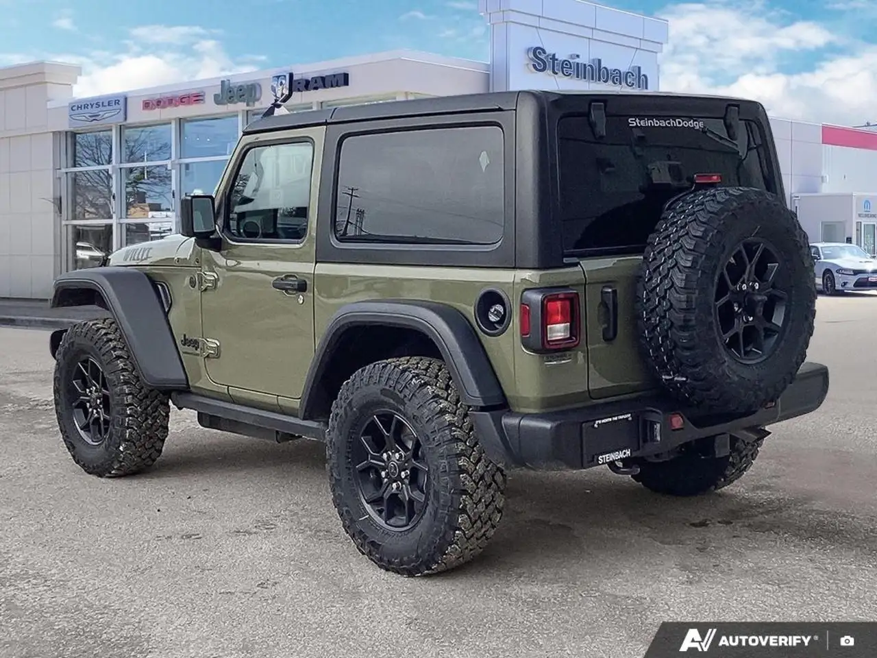 Jeep Wrangler снимка Jeep Wrangler