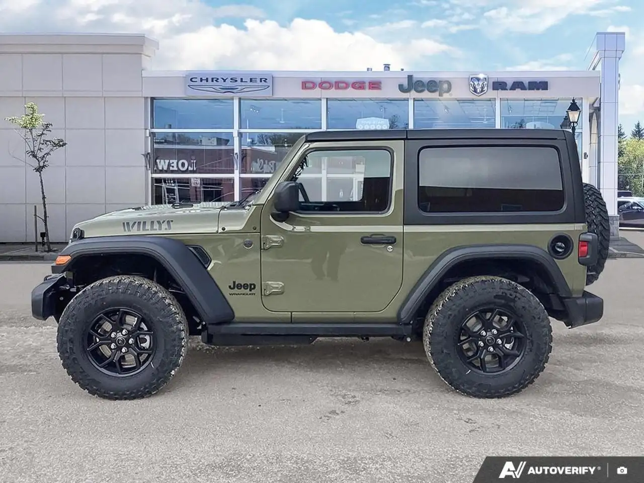 Jeep Wrangler снимка Jeep Wrangler