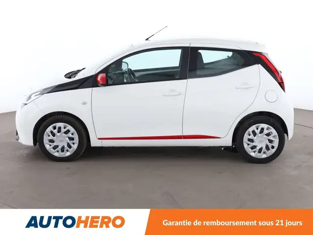 Toyota Aygo view 3