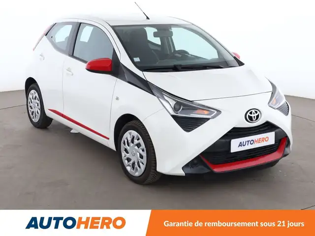 Toyota Aygo view 8