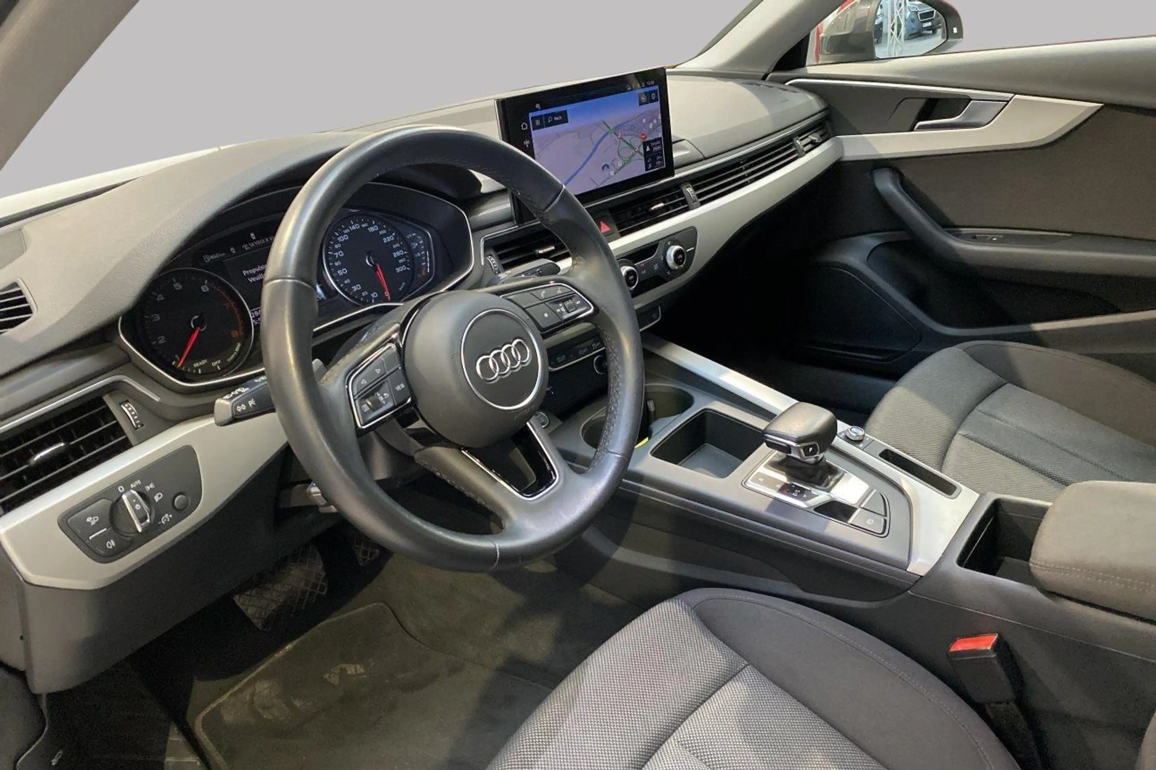 Audi A4 35 TFSI Business Edition S-Tronic — photo 9
