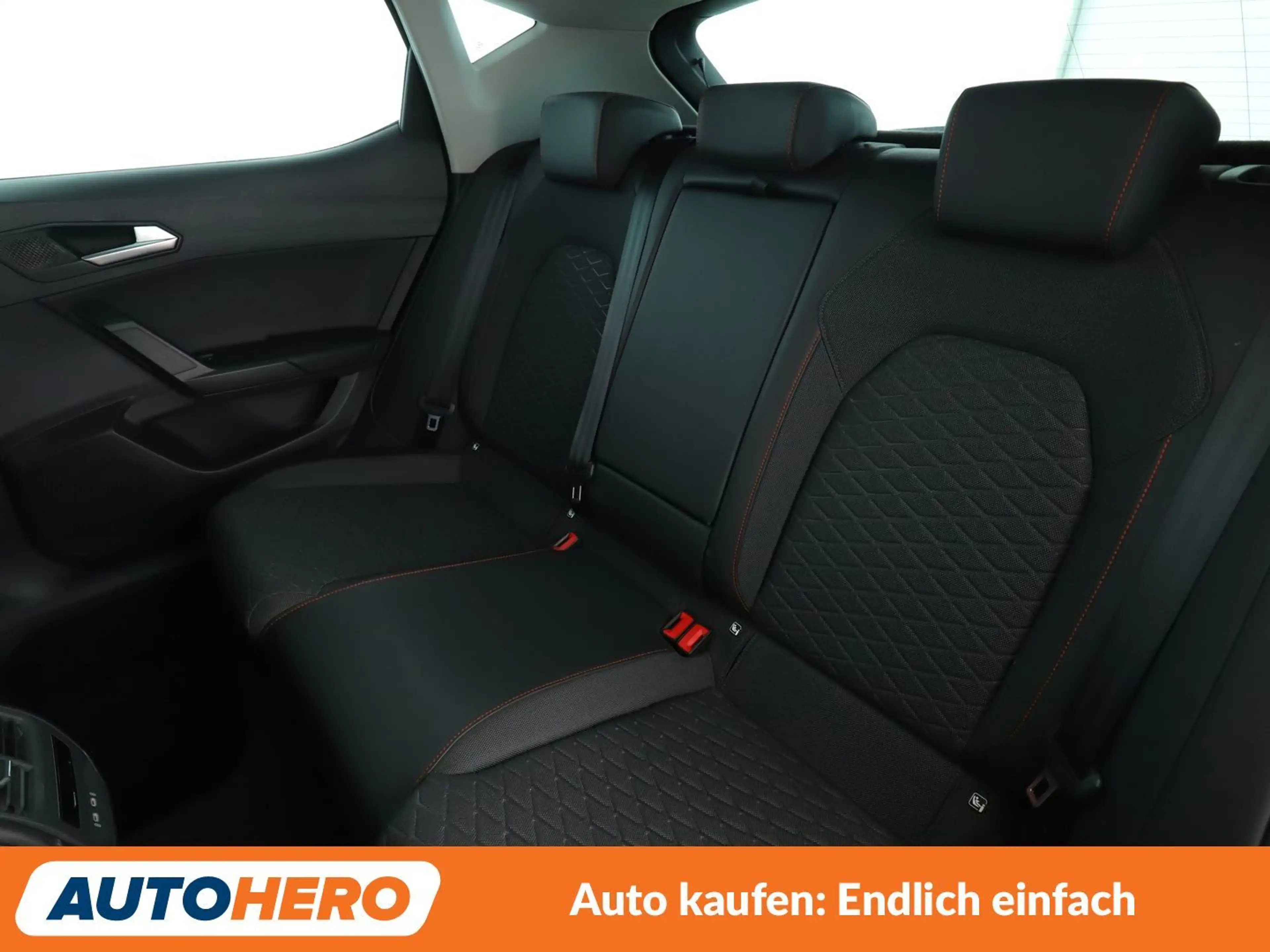 SEAT Leon e-Hybrid 1.4 TSI e-HYBRID FR Aut.*NAVI*LED*ACC* — photo 14