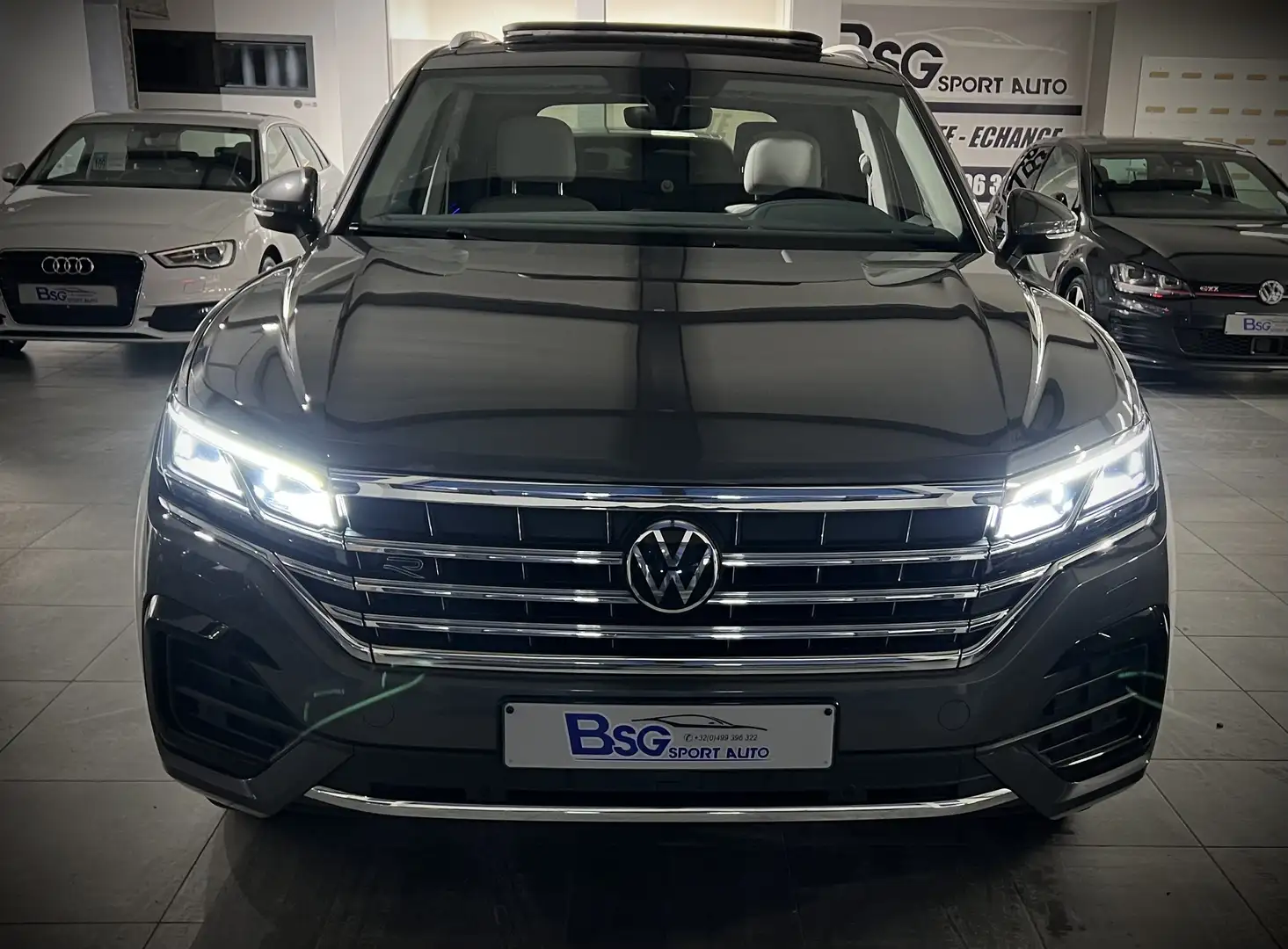 Volkswagen Touareg Touareg 3.0 TDi V6 SCR 4Mo R-Line Tip. (EU6AP) Grau - 2