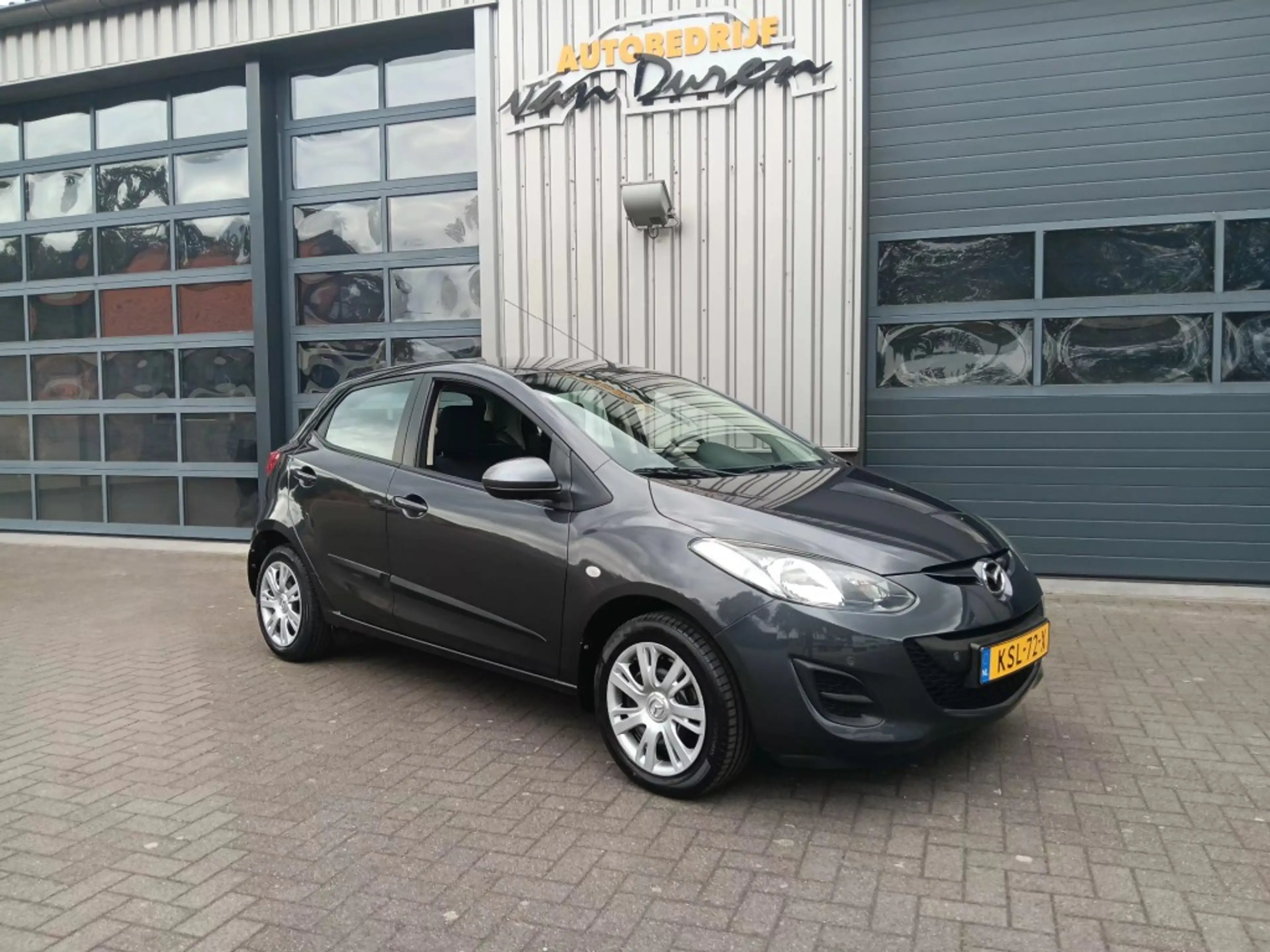 Mazda 2 1.5  Automaat  Active+  37000km!!!  Airco  CV  Ele