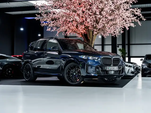 BMW X5 xDrive30d MHEV - M-pack - Facelift Model - Trekhaak - H&K - HUD