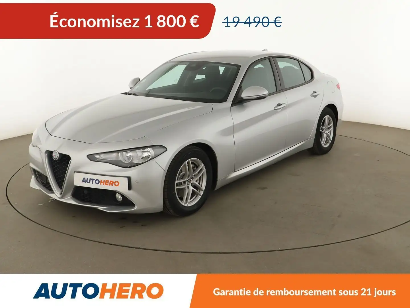 Alfa Romeo Giulia 2.2 Giulia AT8 Gris - 1