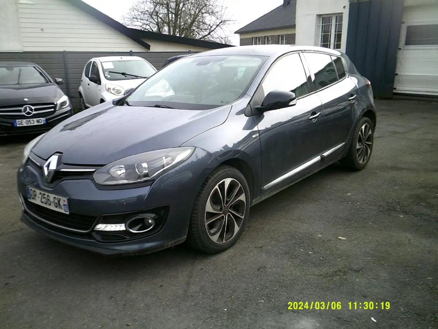 Renault Megane 1.2ltce 130cv enegy-bose - 2