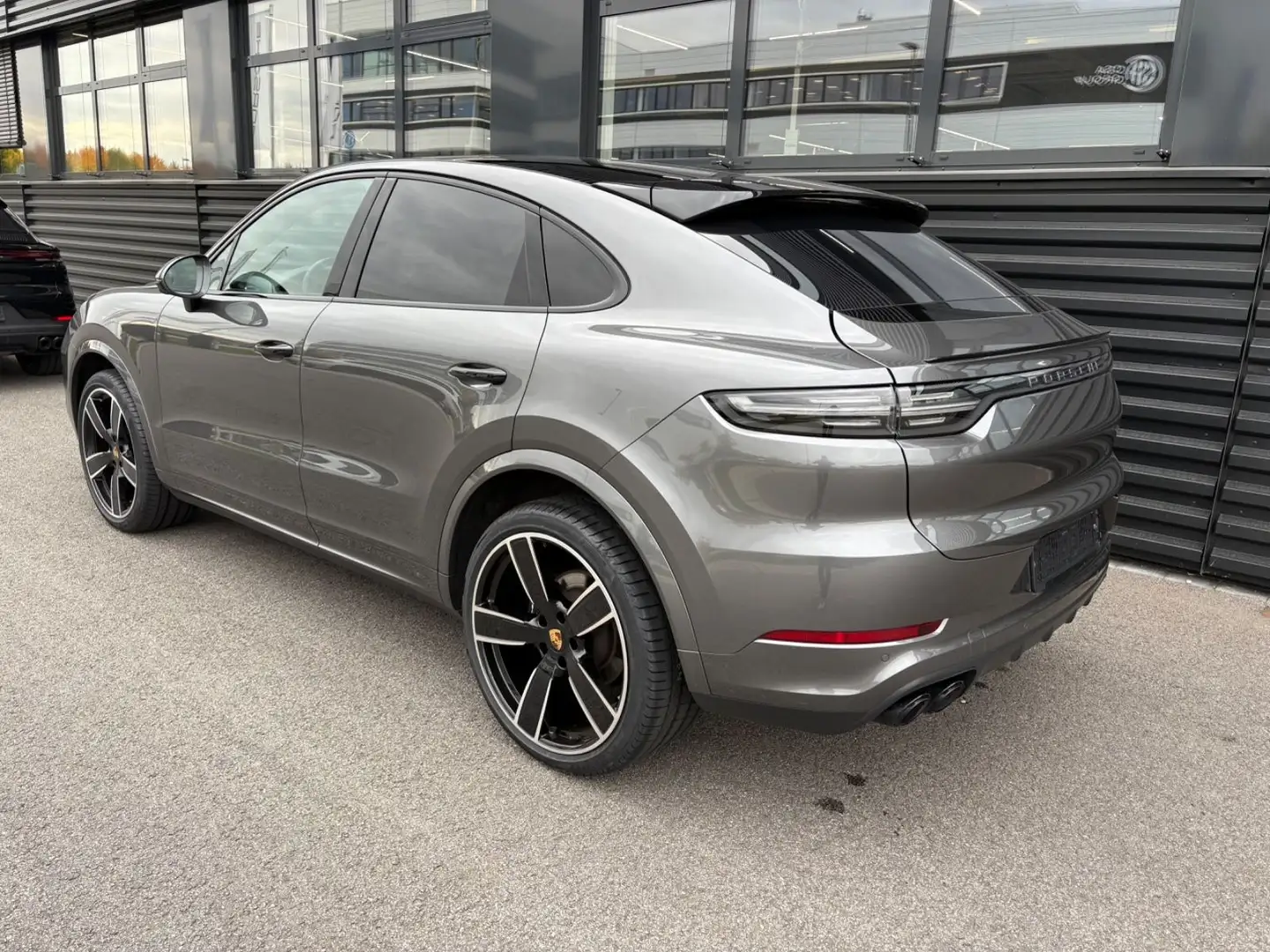 Porsche Cayenne Coupe -PANO-INNO-BOSE-22 CLASSIK-1HAND Gris - 2
