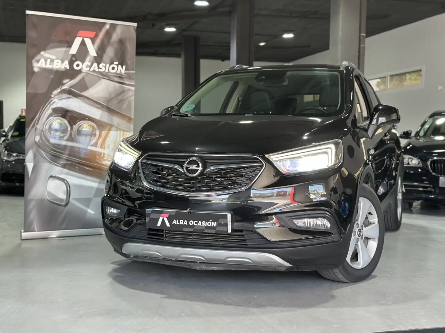 Opel Mokka X 1.4T Innovation 4x2 Aut. Zwart - 2