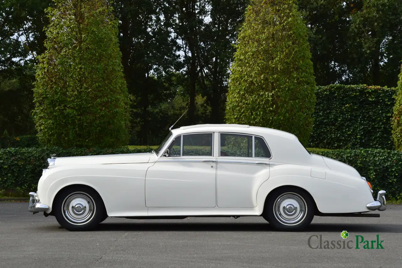 Bentley S1 Standard Saloon, foto 2