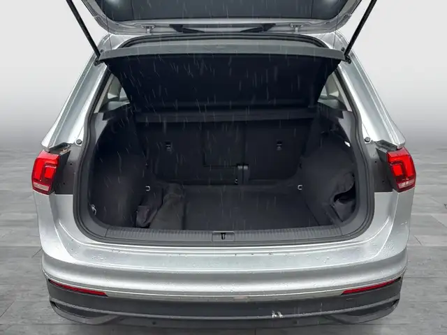 Volkswagen Tiguan view 13