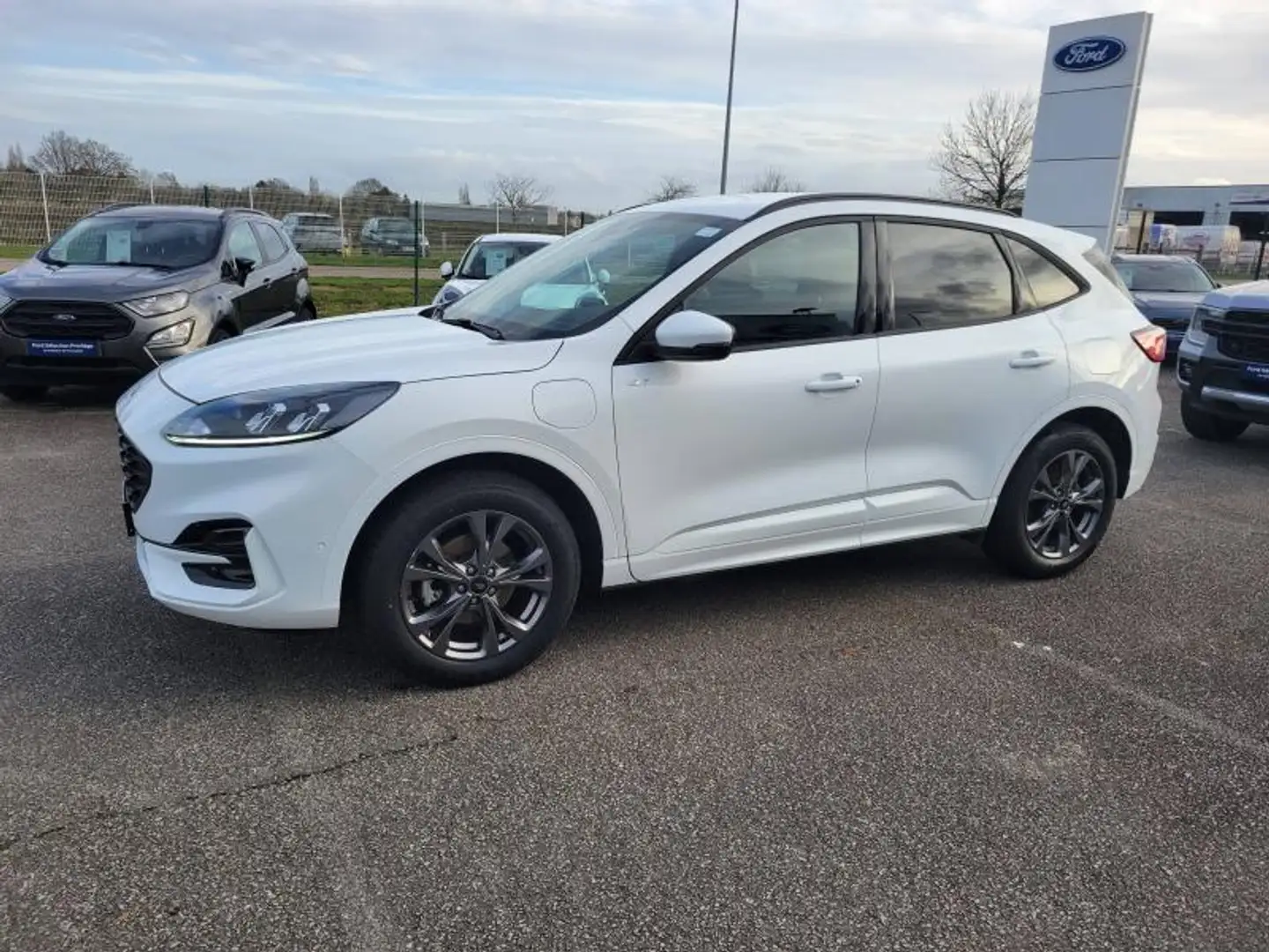 Ford Kuga 2.5 Duratec 225ch PHEV ST-Line BVA Blau - 2