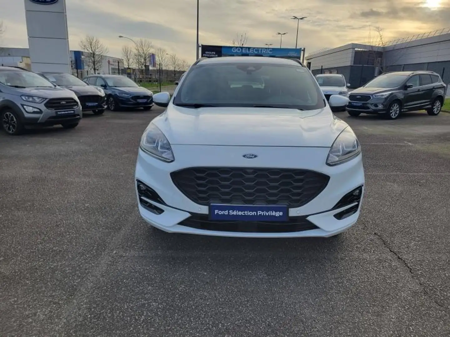 Ford Kuga 2.5 Duratec 225ch PHEV ST-Line BVA Blau - 1