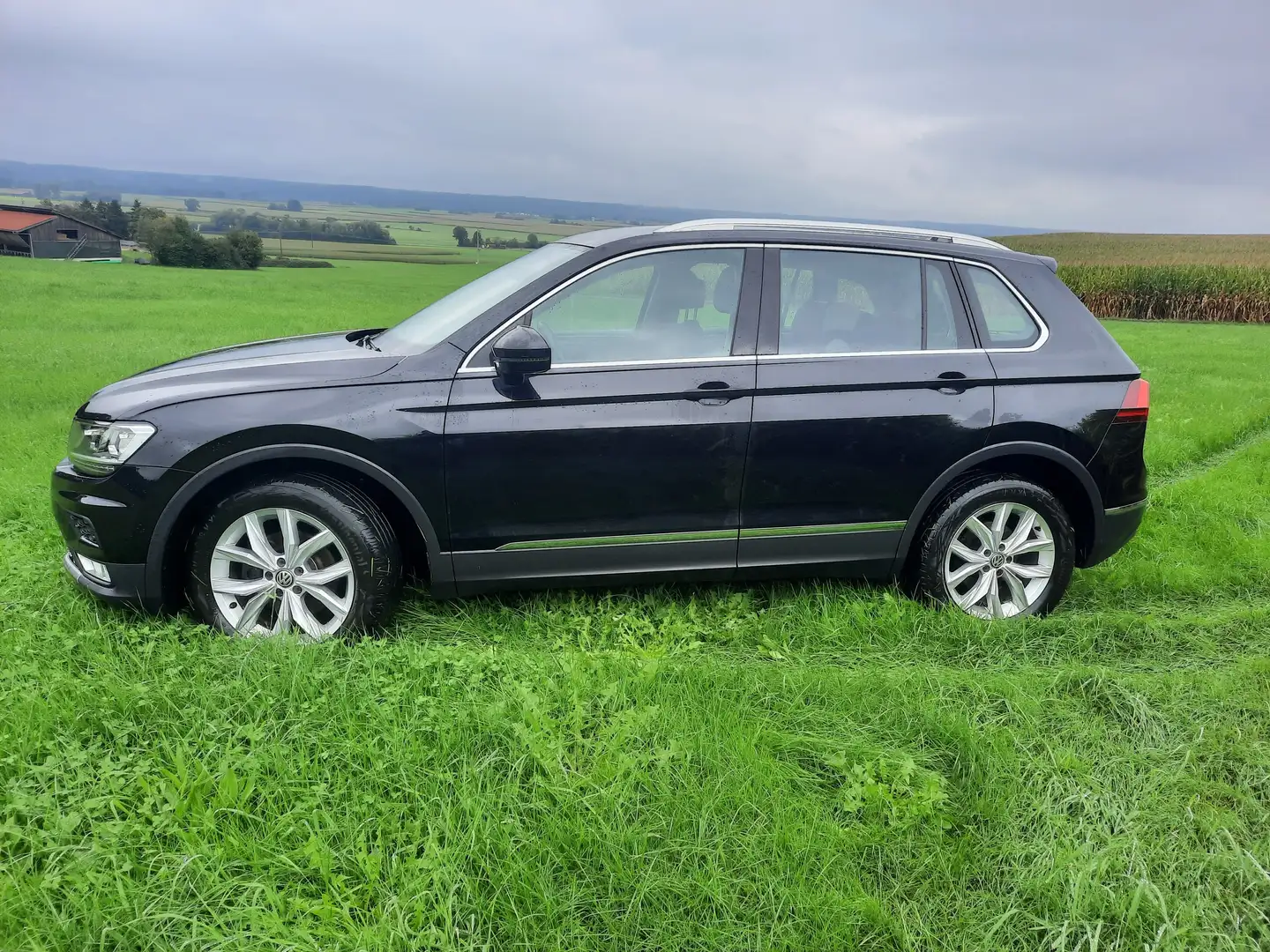 Volkswagen Tiguan Tiguan 2.0 TDI 4Motion Highline Schwarz - 1