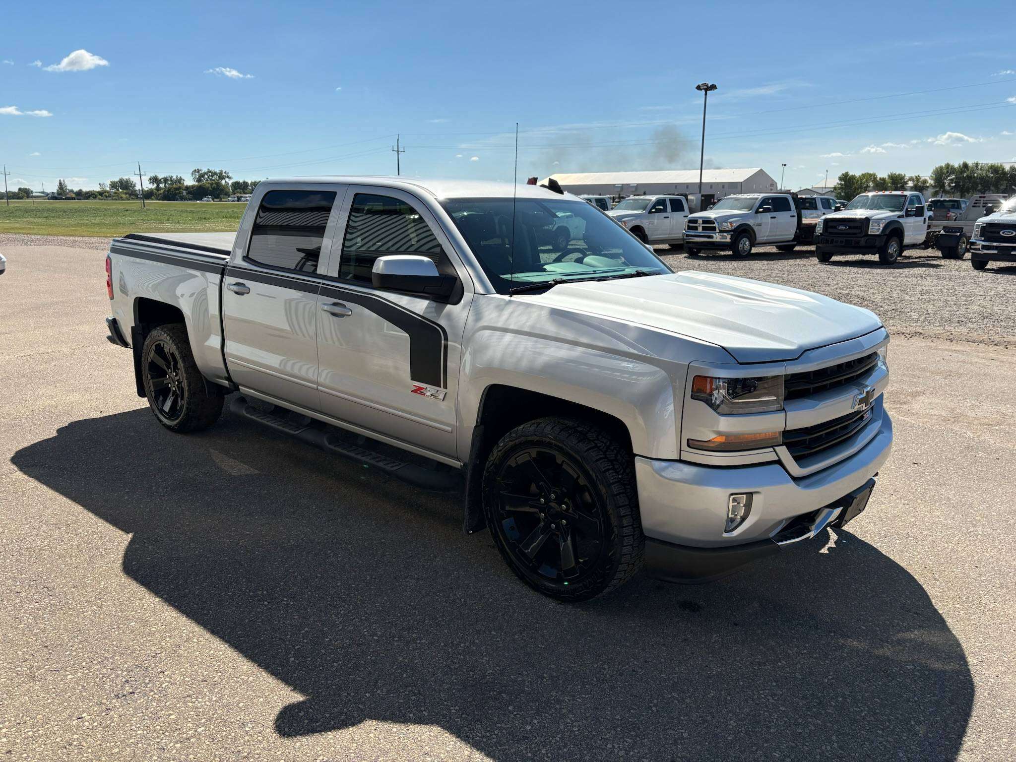 2018 Chevrolet Silverado 1500 Crew Cab 4X4 LT 5.3L - Rebuilt Title — снимка 1