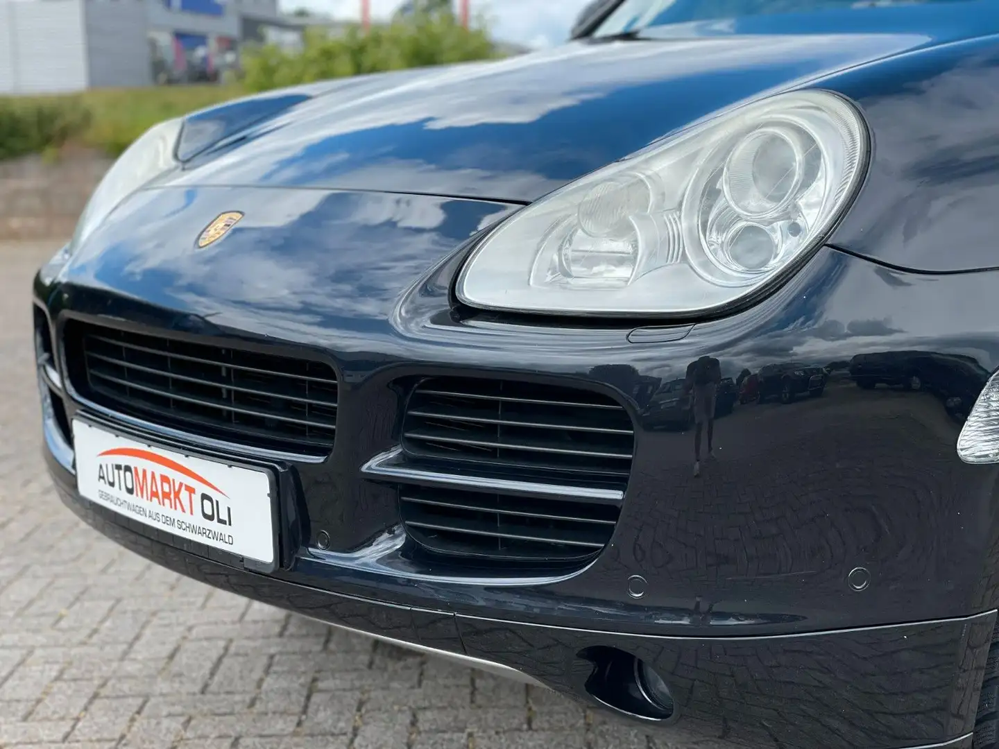 Porsche Cayenne S Allrad*Xenon*AHK*BOSE*Pano*TÜV 06/2026 Schwarz - 2