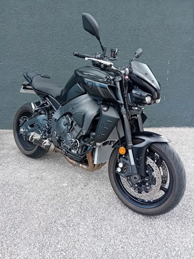 Yamaha MT-10 - 2