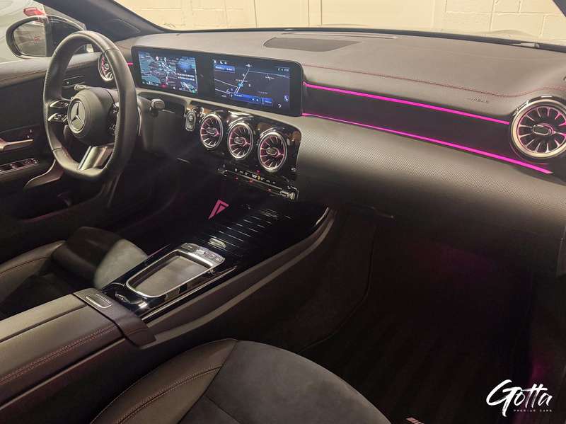 Photo du véhicule Mercedes-Benz CLA 200